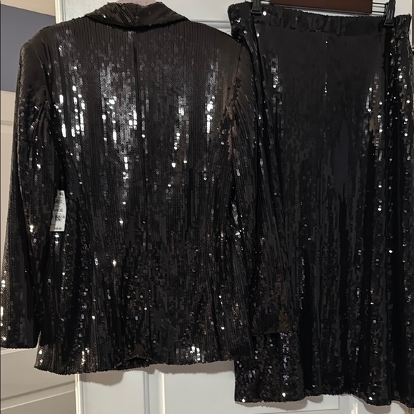 INC International Concepts Black Sequin Skirt Suit NEW - Picture 7 of 7